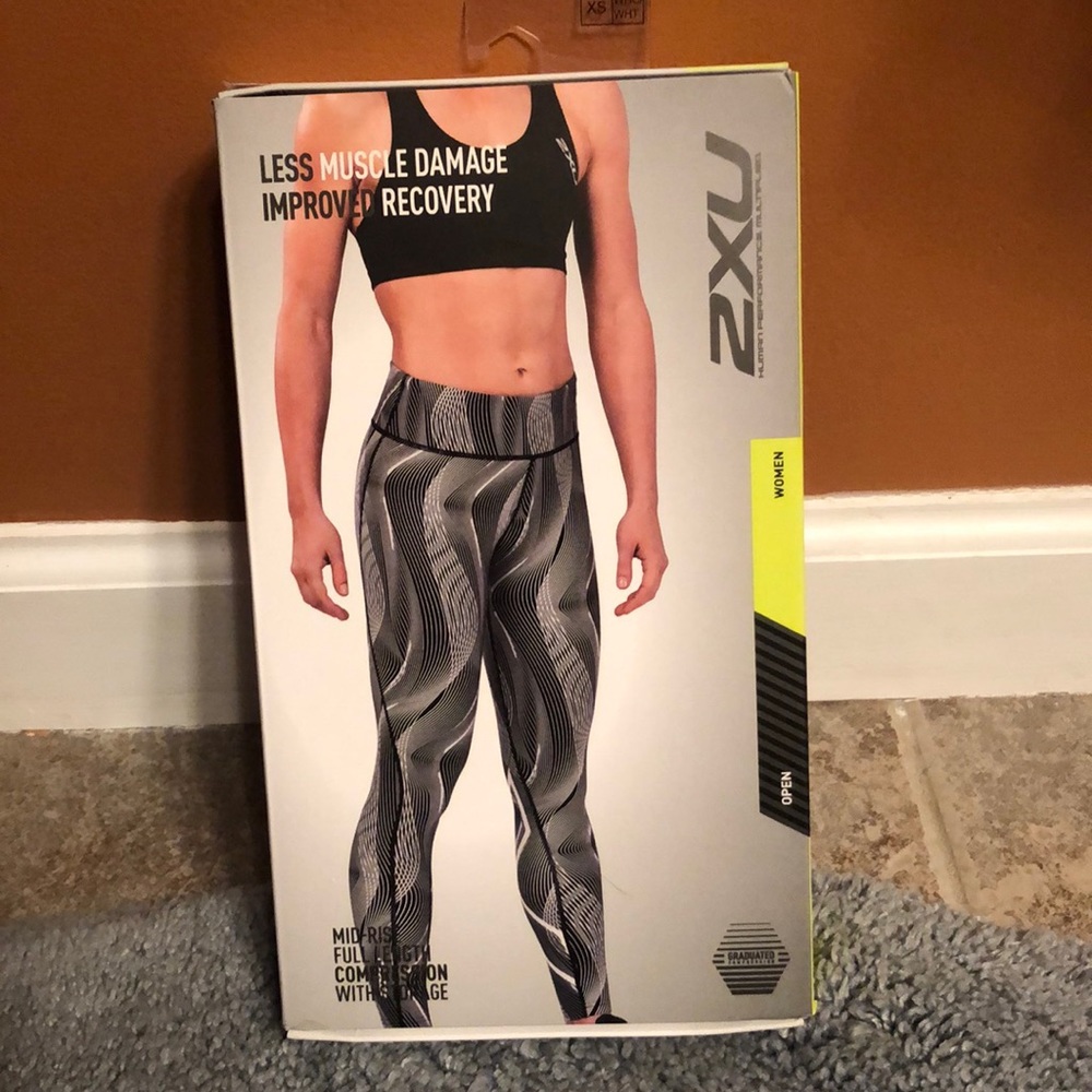 2xu women’s compression tights